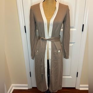 Cabi Genteel Cardigan / Dress size XS style number 6161